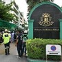 Thailandia, uccide i nonni e poi fa strage in una scuola vicino a Bangkok: otto morti Thailandia, uccide i nonni e poi fa strage in una scuola vicino a Bangkok: otto morti