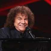 Riccardo Cocciante compie 80 anni e torna con un nuovo album Riccardo Cocciante compie 80 anni e torna con un nuovo album