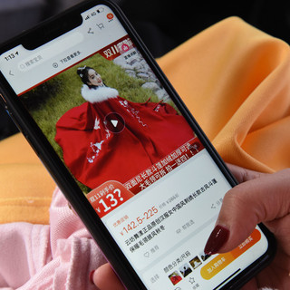 Cina: crescita costante delle vendite al dettaglio online nei primi nove mesi