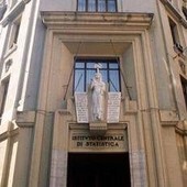 Pil, Istat: "A +0,3% nel quarto trimestre, +0,7% nel 2025"