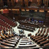 Camera, oggi question time con tre ministri: Tajani, Lollobrigida e Foti rispondono