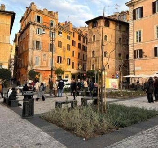 Roma, inaugurata la nuova Piazza della Moretta