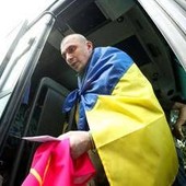 Ucraina, l'appello disperato dei soldati al fronte: "Per giorni senza cibo e acqua"