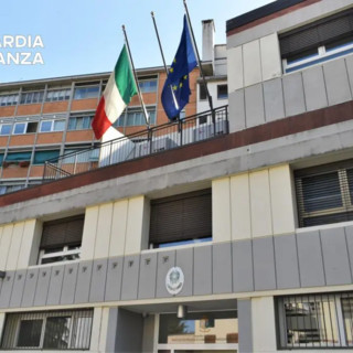 Appalti irregolari su scuolabus, denunciati 18 funzionari Enti locali Fvg