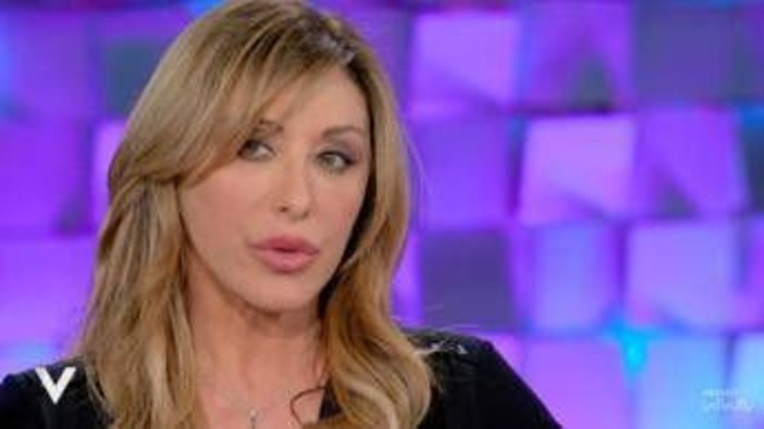 Sabrina Salerno, la malattia e la paura: "Pensavo il tumore fosse tornato"