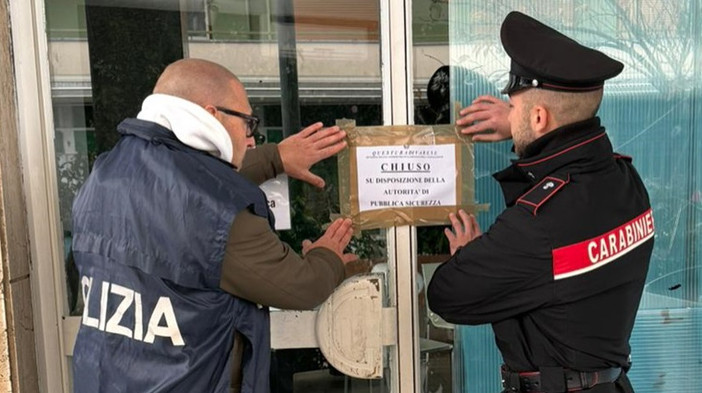 Rissa e clienti ubriachi e molesti, bar di Somma chiuso per quindici giorni Rissa e clienti ubriachi e molesti, bar di Somma chiuso per quindici giorni