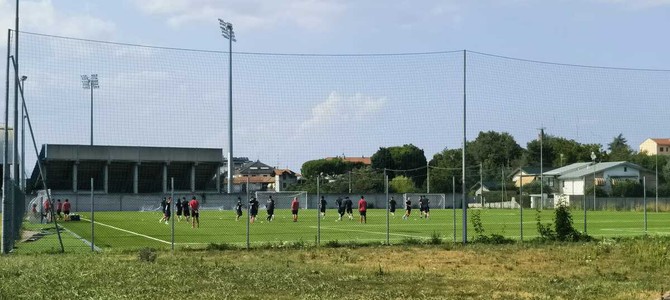 FOTO. Pro Patria, si riparte davvero: tigrotti subito in campo, ritiro salvo FOTO. Pro Patria, si riparte davvero: tigrotti subito in campo, ritiro salvo